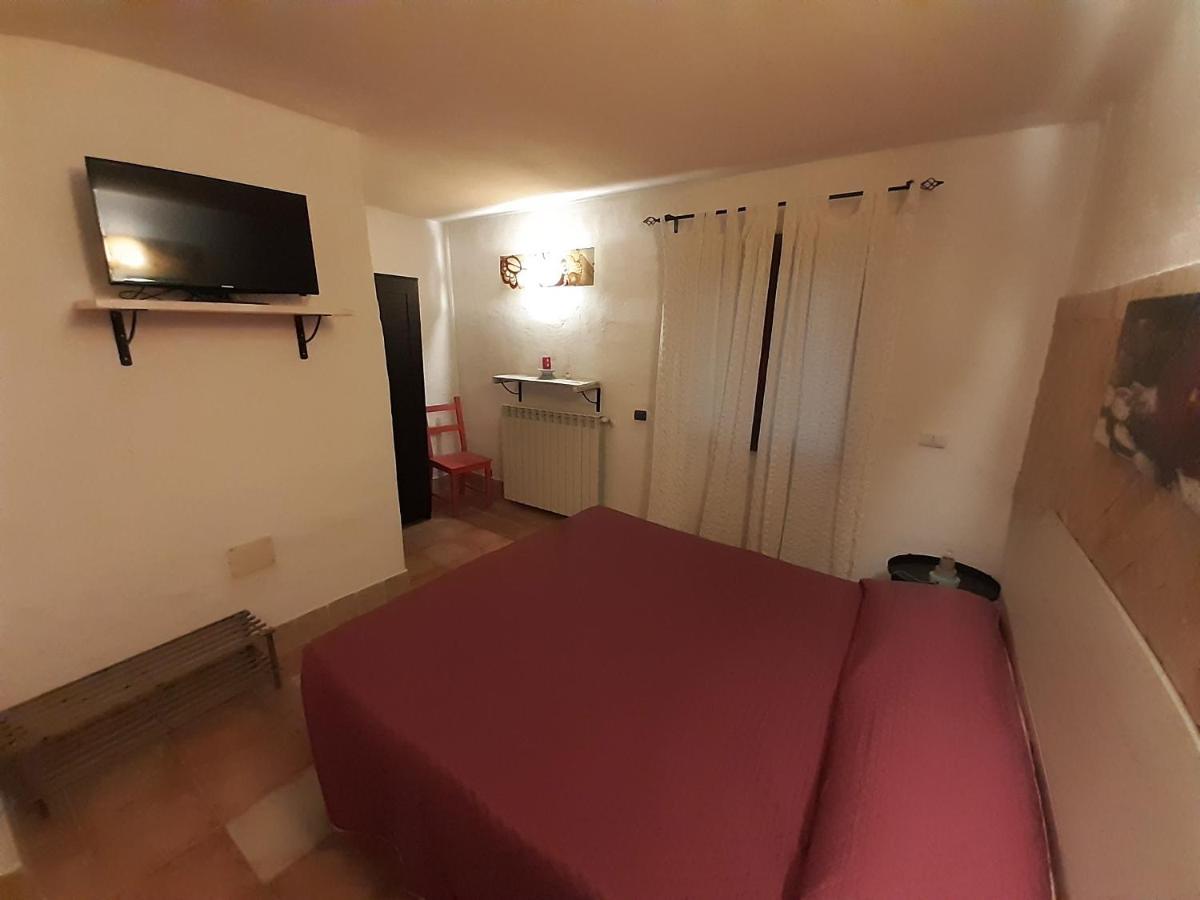 Bed And Breakfast La Grotta Castel Giorgio Exteriör bild