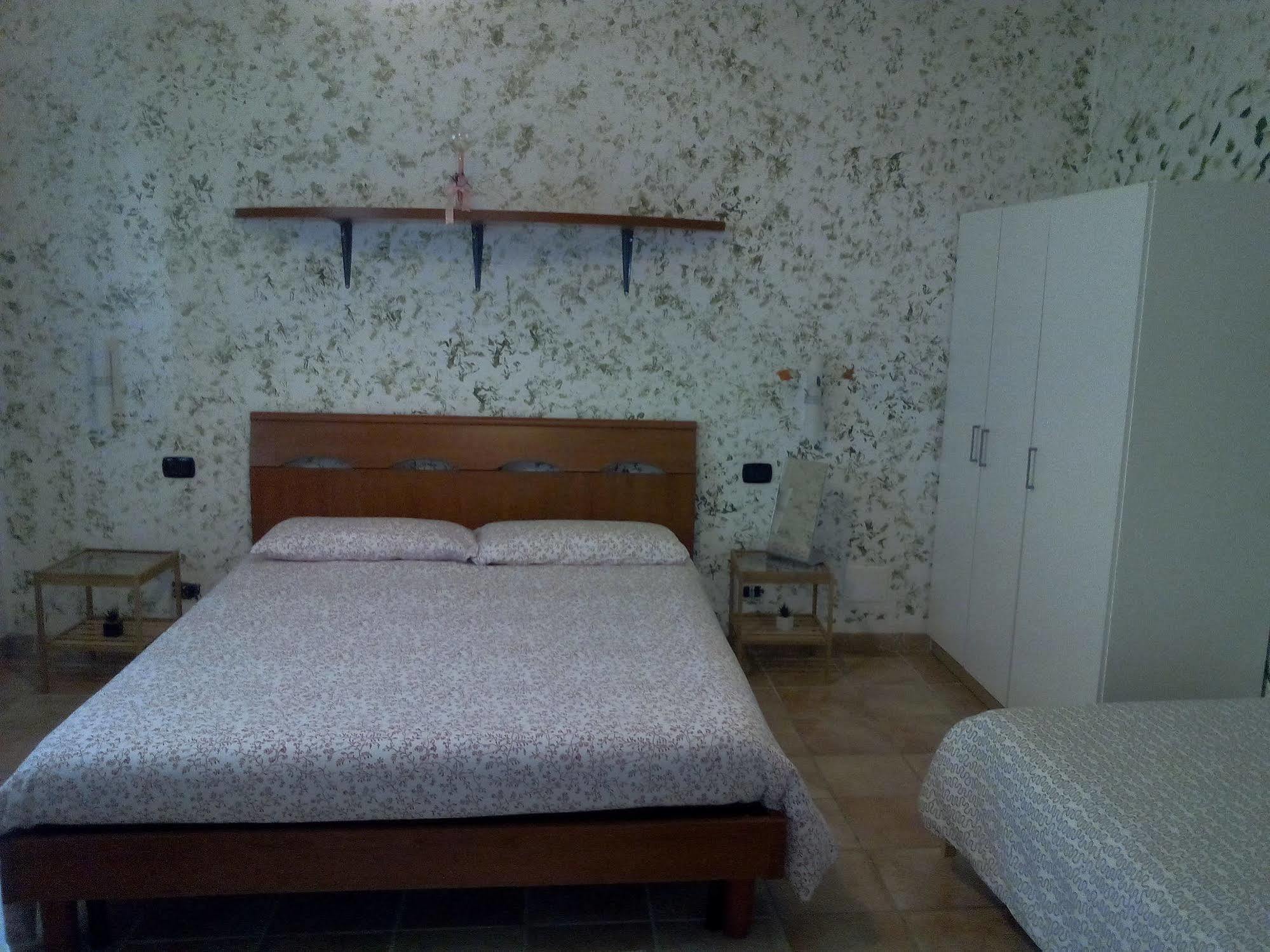 Bed And Breakfast La Grotta Castel Giorgio Exteriör bild